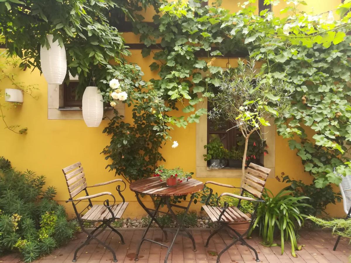 Faehrhaus Meissen B&B Exterior photo