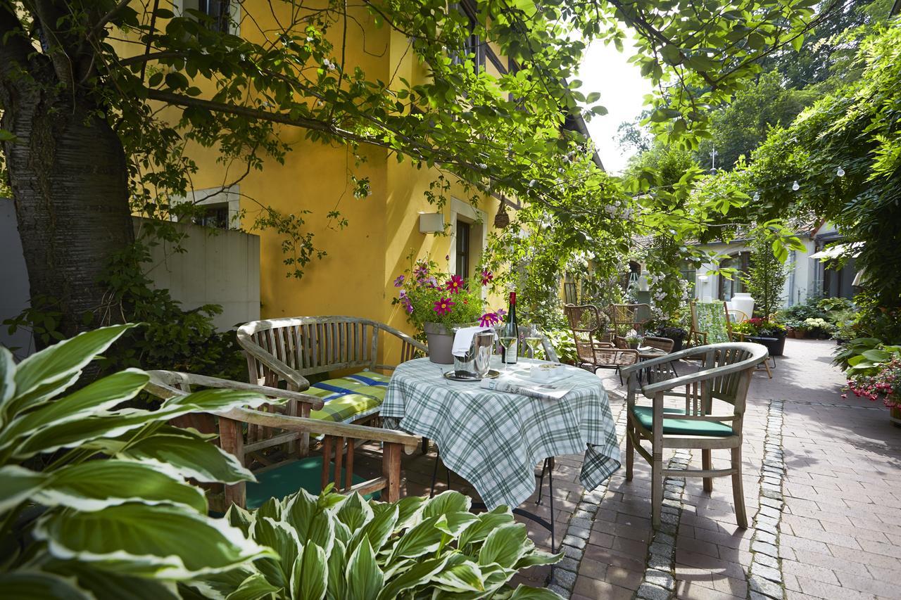 Faehrhaus Meissen B&B Exterior photo